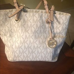 Michael Kors bag